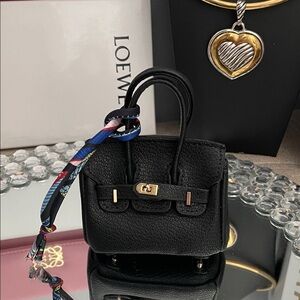 ⭐️🖤Black Mini Bag Charm with Gold Accents🖤⭐️NEW